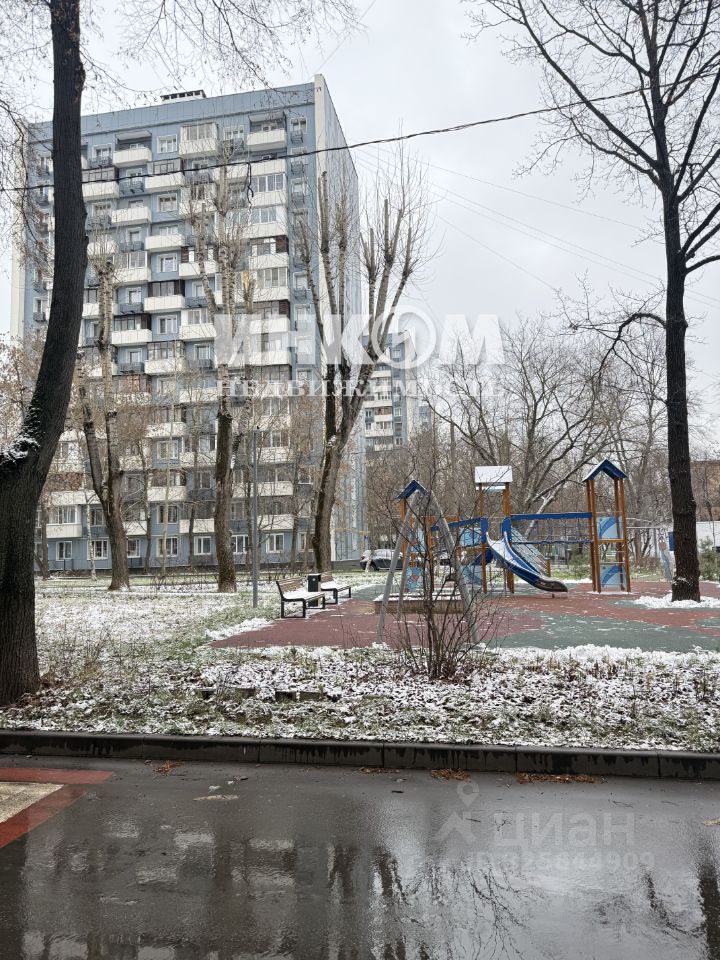 Продажа 2-комн квартиры на вторичном рынке улица Свободы, 24/9