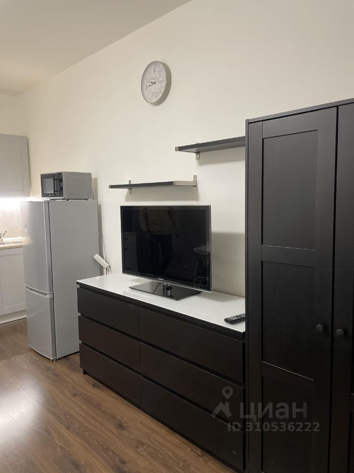 Аренда студии Комендантский проспект, 66к3