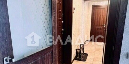 2-комн квартира улица Генерала Тюленева,  д. 13