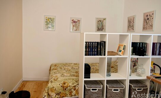 Продажа 1-комн квартиры на вторичном рынке Караваевская улица,  д. 33 к4