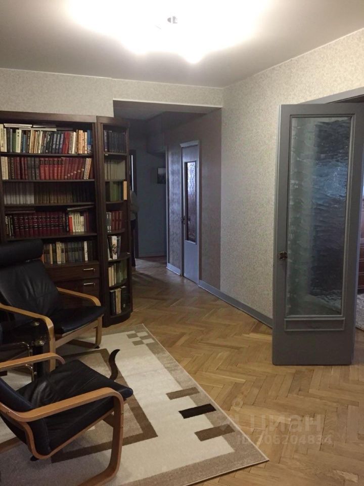 Продажа 3-комн квартиры на вторичном рынке Протопоповский переулок, 6