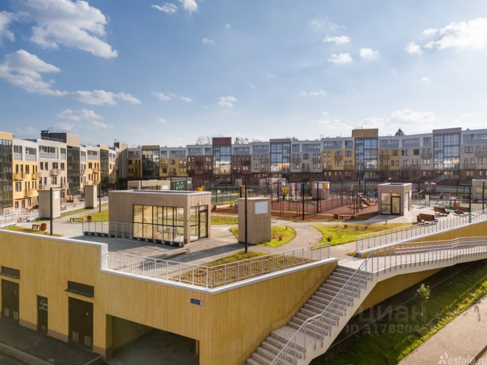 Продажа 1-комн квартиры в новостройке Трубачеевка, Центральная улица,  д. 1