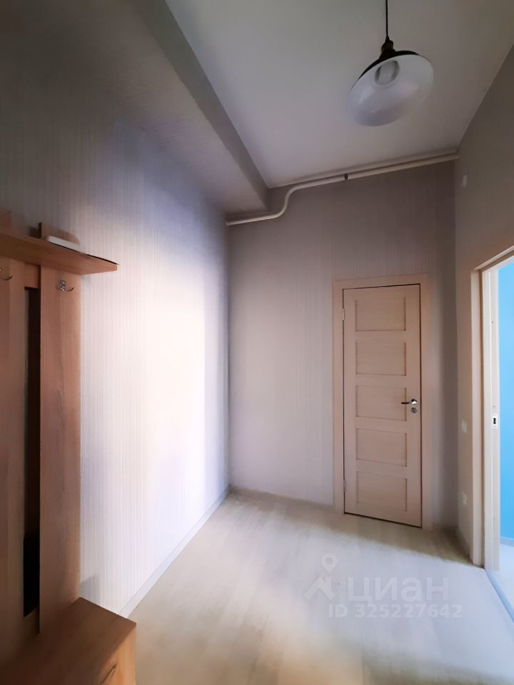 Продажа 1-комн квартиры на вторичном рынке Кронштадт, Красная улица, 8к1