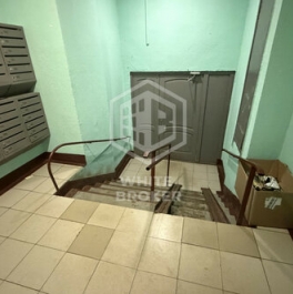 Продажа 3-комн квартиры на вторичном рынке Харьковская улица,  д. 1 к3