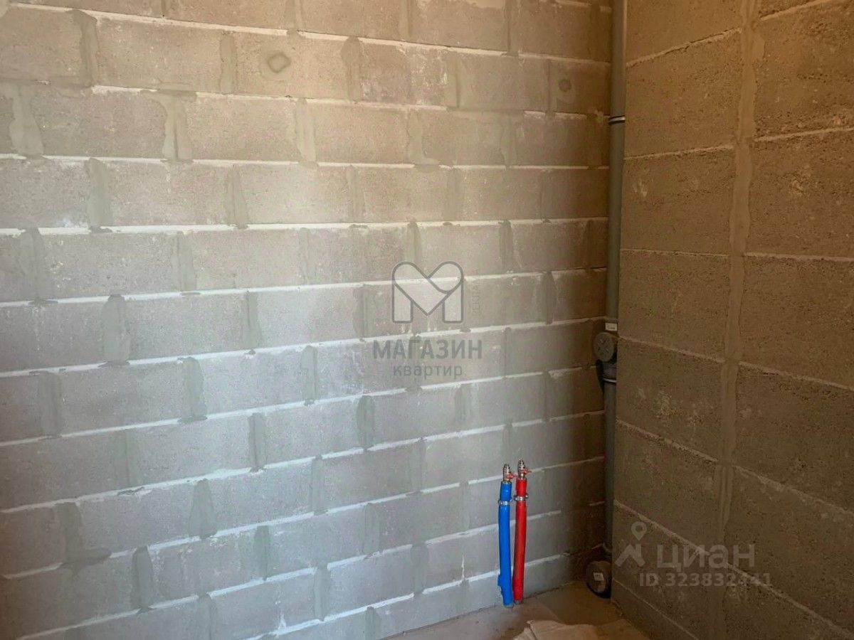 Продажа 1-комн квартиры на вторичном рынке Миргородская улица, 1