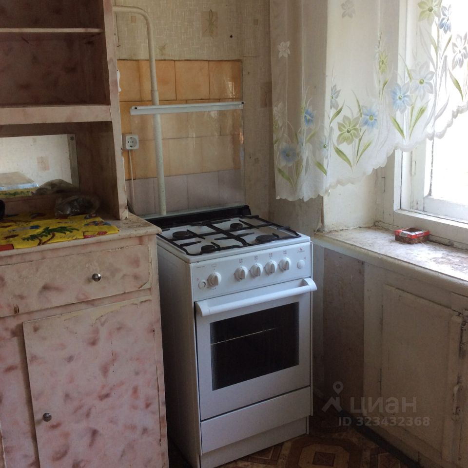 Продажа 1-комн квартиры на вторичном рынке Волоколамск, Рижское шоссе, 17