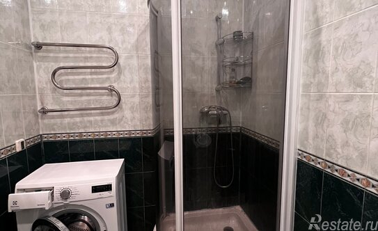 Продажа 2-комн квартиры на вторичном рынке Рочдельская улица,  д. 11/5