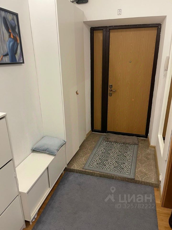 Продажа 2-комн квартиры на вторичном рынке Беговая улица, 17К1