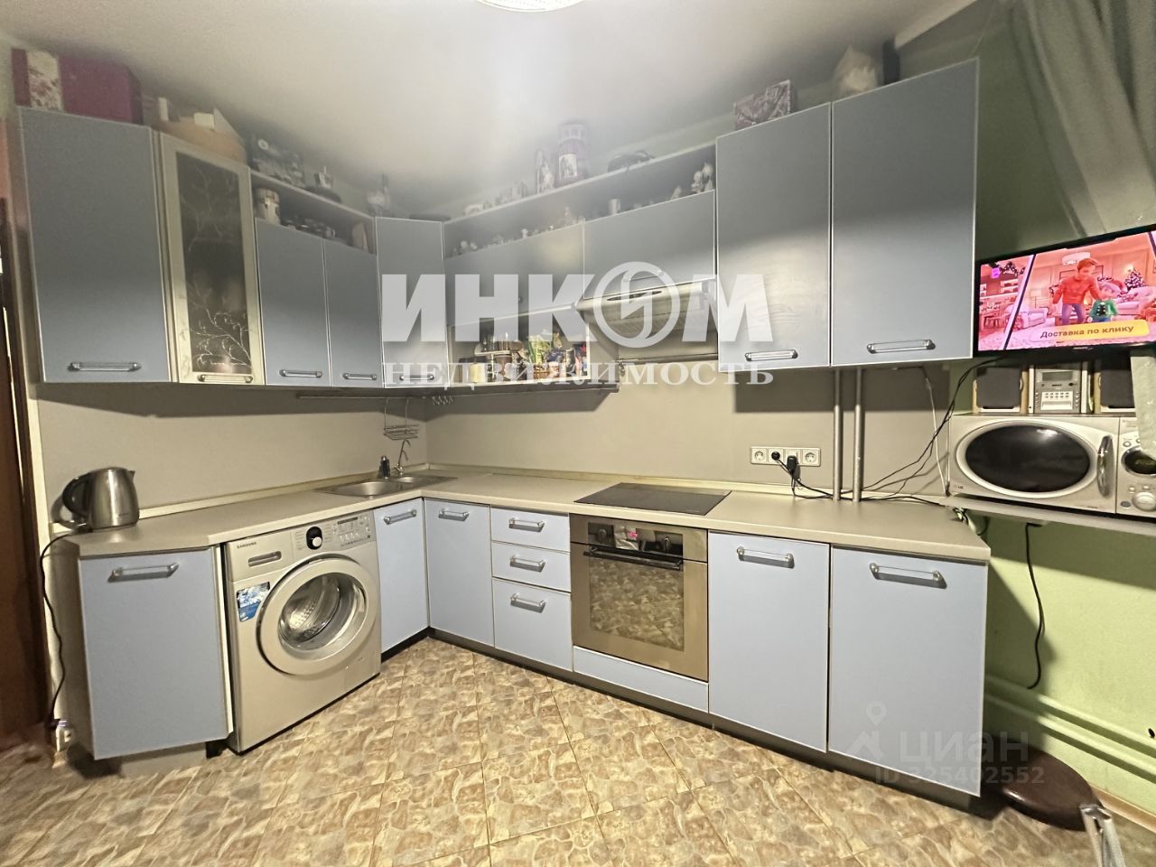 Продажа 3-комн квартиры на вторичном рынке Петрозаводская улица, 28К4