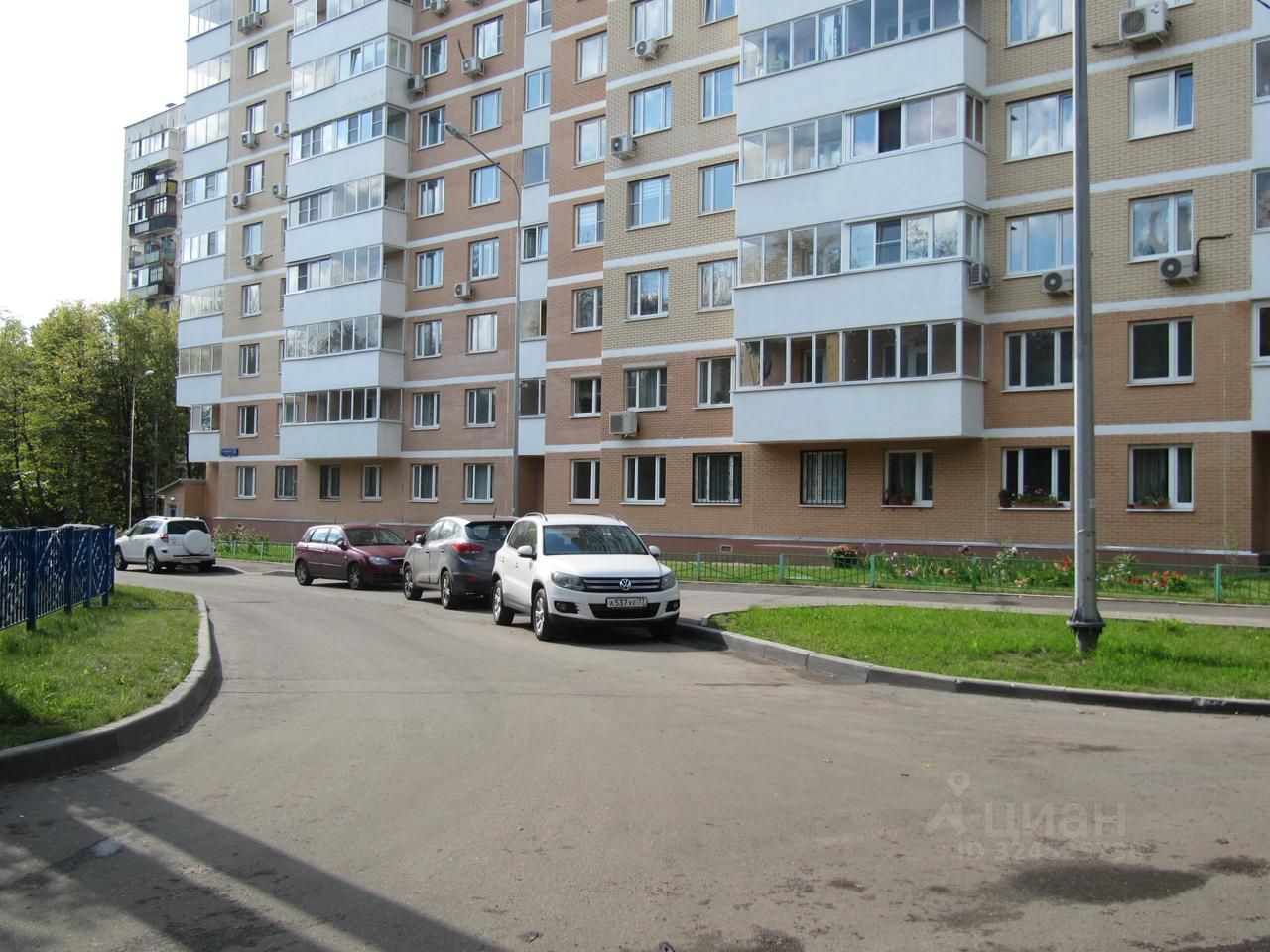 Продажа 1-комн квартиры на вторичном рынке проезд Кадомцева, 23