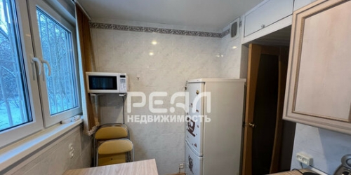 2-комн квартира улица Солдата Корзуна,  д. 42
