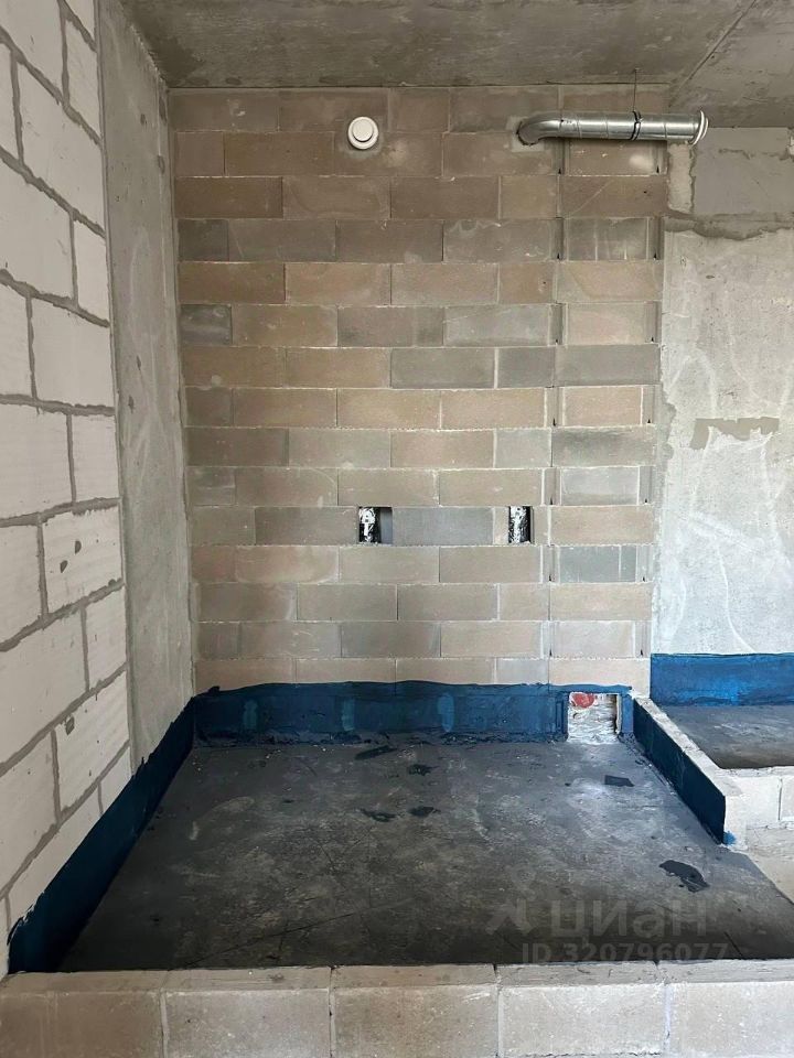 Продажа 3-комн квартиры на вторичном рынке улица Петра Алексеева, 14