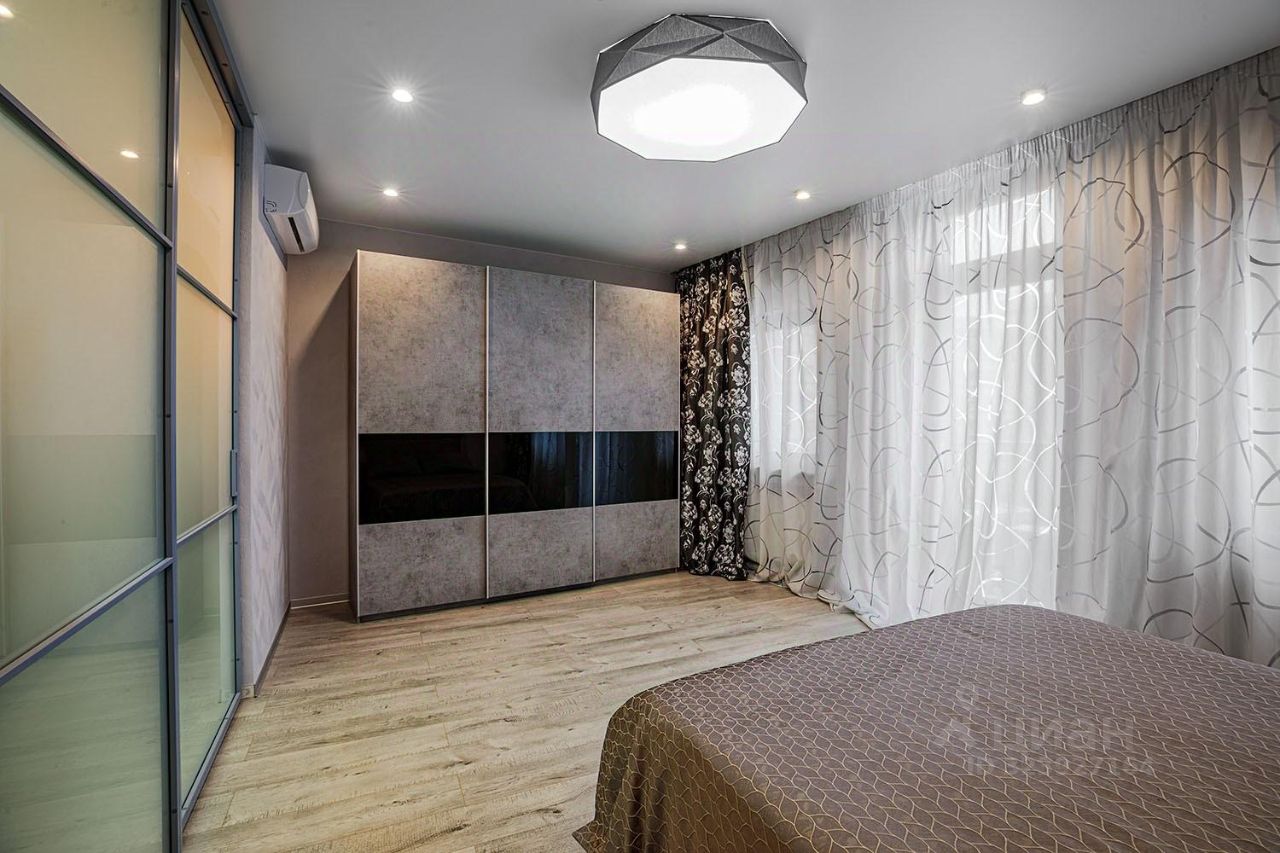 Продажа 2-комн квартиры на вторичном рынке Нахимовский проспект, 31к3