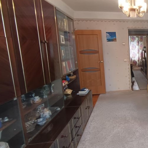 4-комн квартира Колпино, улица Ремизова, 19