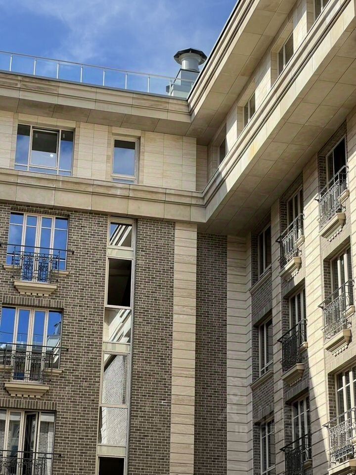 Продажа 3-комн квартиры на вторичном рынке улица Гастелло, 7