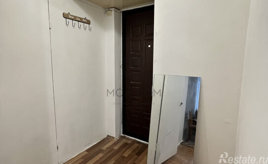 Продажа 1-комн квартиры на вторичном рынке Днепропетровская улица,  д. 16 к4