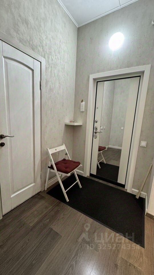 Продажа 1-комн квартиры на вторичном рынке Дунайский проспект, 7к3