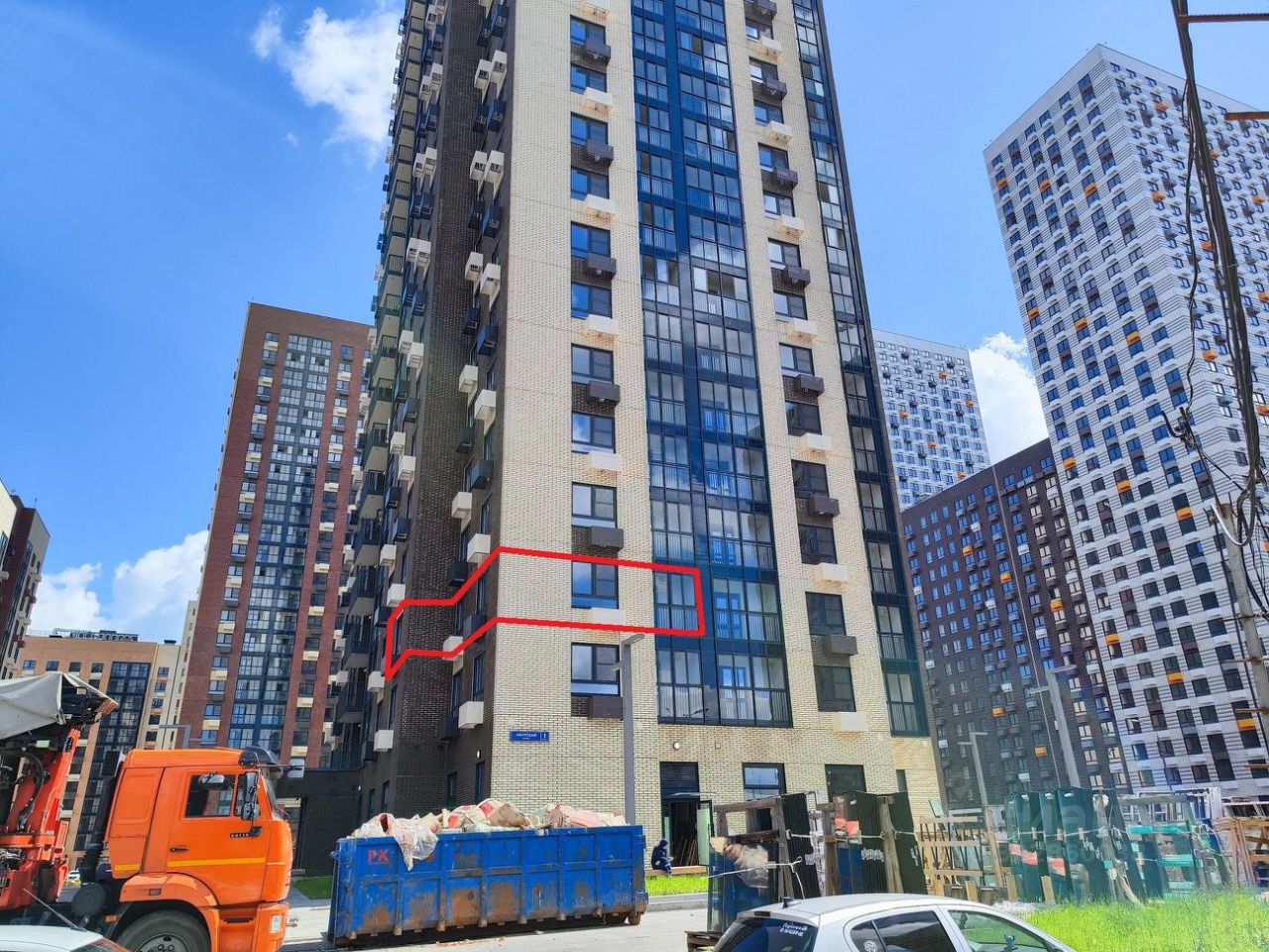 Продажа 3-комн квартиры на вторичном рынке Амурская улица, 1к1