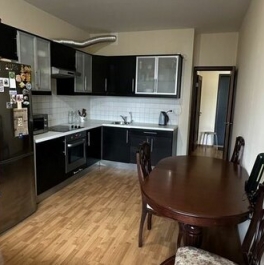 Продажа 1-комн квартиры на вторичном рынке Ленинский пр-кт,  д. 72,  к. 1