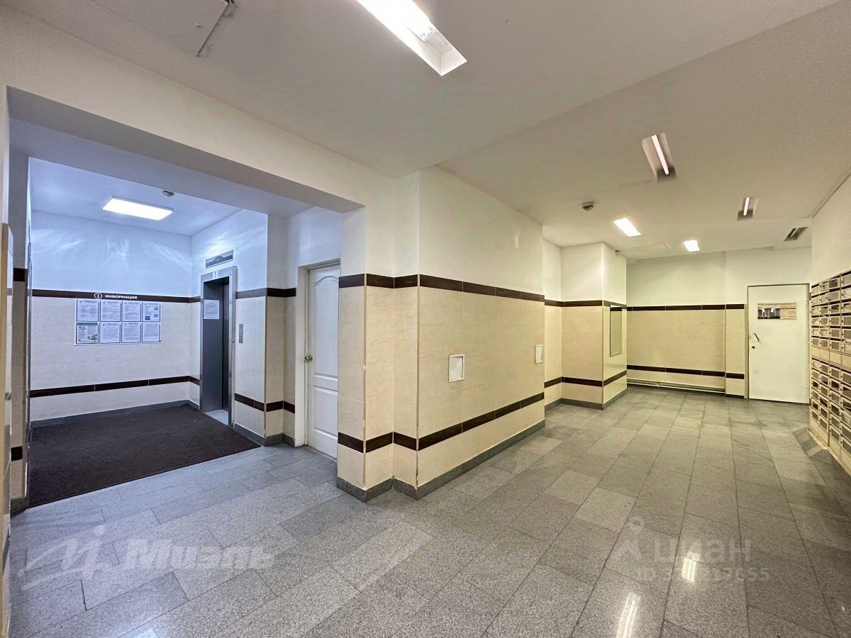 Продажа 3-комн квартиры на вторичном рынке улица Шаболовка, 23