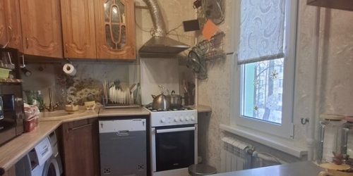 4-комн квартира улица Лёни Голикова,  д. 94