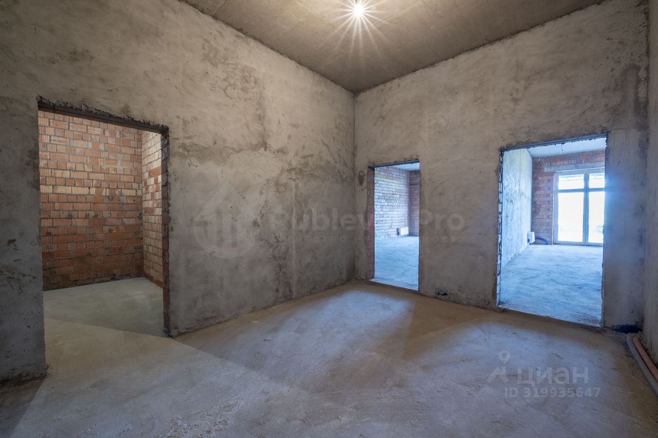 Продажа 4-комн квартиры на вторичном рынке Азарово Северное кп, д. Семенково