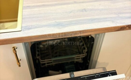 Продажа 1-комн квартиры на вторичном рынке Новоивановское рп,  д. 5