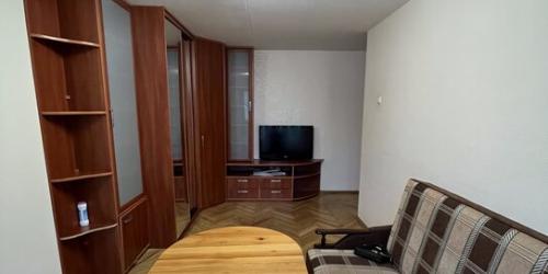 2-комн квартира Знаменская улица,  д. 37