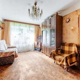 Продажа 2-комн квартиры на вторичном рынке Космонавтов пр-кт,  д. 19 к2