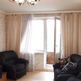 Продажа 2-комн квартиры на вторичном рынке Белозерская улица,  д. 11А