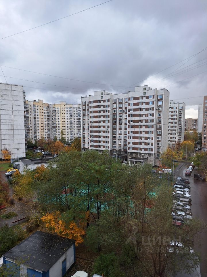 Продажа 2-комн квартиры на вторичном рынке улица Генерала Кузнецова, 11К1