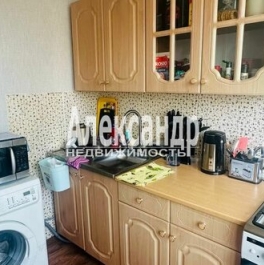 Продажа 2-комн квартиры на вторичном рынке Возрождение, 41К-420,  д. 11