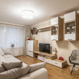 Аренда 2-комн квартиры на вторичном рынке Лосевская улица,  д. 6