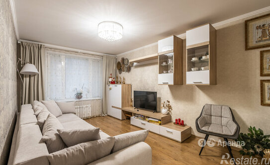 Аренда 2-комн квартиры на вторичном рынке Лосевская улица,  д. 6