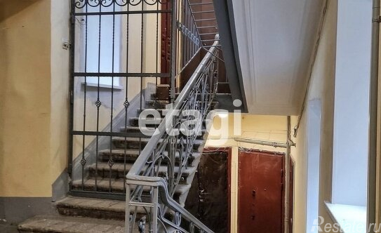 Аренда 2-комн квартиры на вторичном рынке ул Смоленская,  д. 3-5