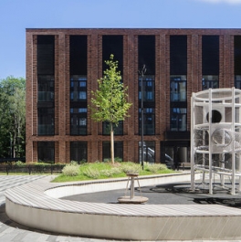 Продажа 2-комн квартиры на вторичном рынке Фестивальная ул,  д. 15 к4