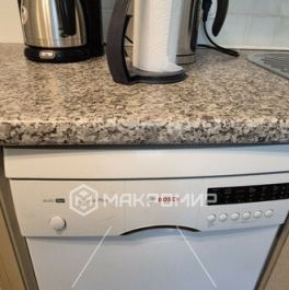 Продажа 1-комн квартиры на вторичном рынке Маршала Захарова ул,  д. 60