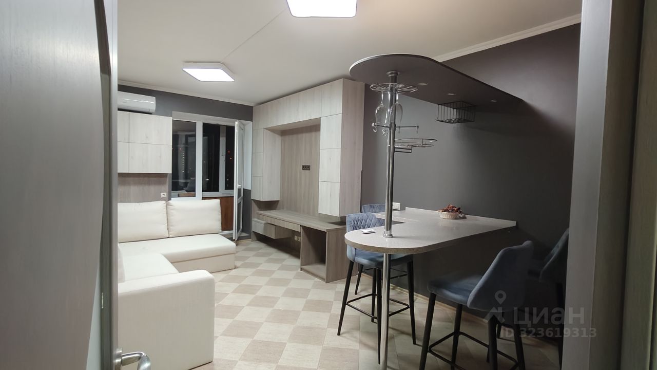 Аренда 2-комн квартиры на вторичном рынке Долгопрудный, Лихачевское шоссе, 14к1