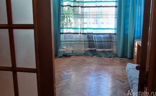 Аренда 2-комн квартиры на вторичном рынке 14-я линия,  д. 67-69