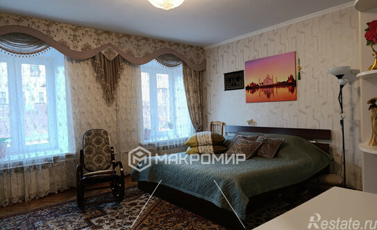 Продажа 3-комн квартиры на вторичном рынке пер Бринько,  д. 4