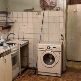 Продажа 1-комн квартиры на вторичном рынке проезд Кадомцева,  д. 17