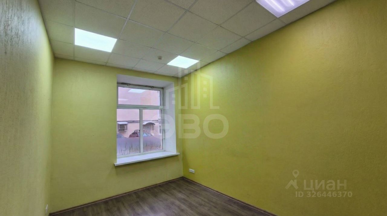 Продажа 5-комн квартиры на вторичном рынке Захарьевская улица, 9