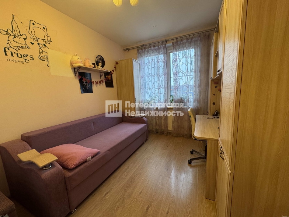 Продажа 2-комн квартиры на вторичном рынке г Кудрово, г Кудрово, ул Английская, д 5