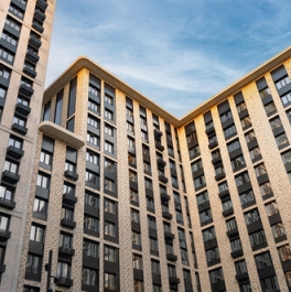 Продажа 3-комн квартиры на вторичном рынке Винницкая улица,  д. 8 к2