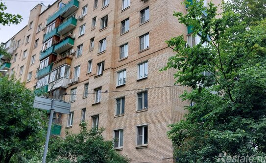 Продажа 2-комн квартиры на вторичном рынке ул Усиевича,  д. 4