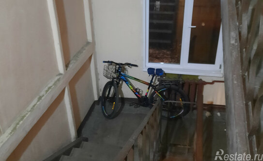 Продажа 1-комн квартиры на вторичном рынке бульвар Красных Зорь,  д. 16 литЕ