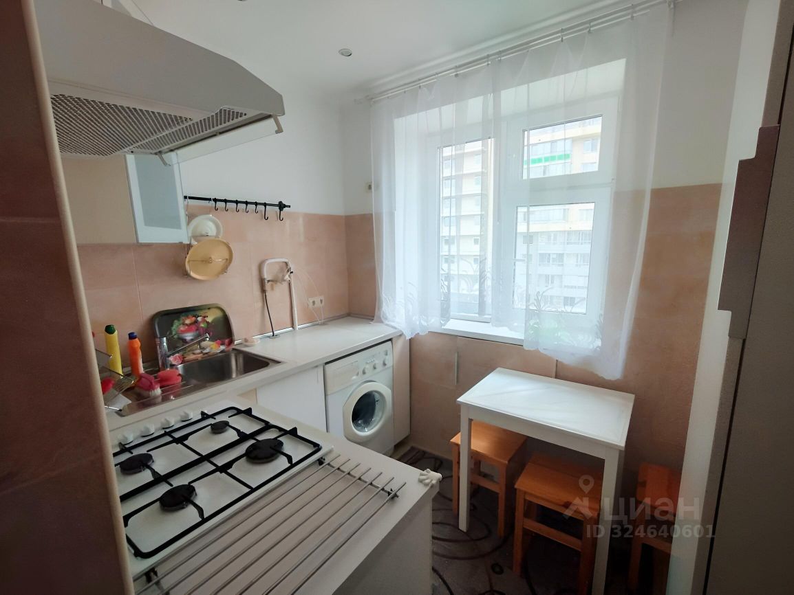 Продажа 2-комн квартиры на вторичном рынке Мытищи, улица Коминтерна, 20