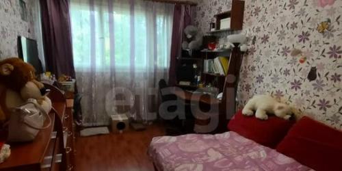 3-комн квартира улица Генерала Симоняка,  д. 7