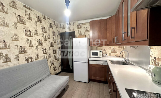 Продажа 2-комн квартиры на вторичном рынке ул Радужная,  д. 23