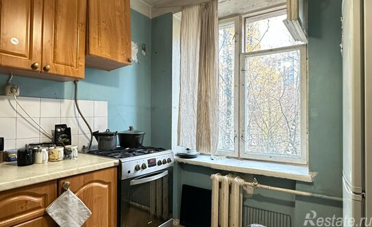 Продажа 2-комн квартиры на вторичном рынке Живописная улица,  д. 4 к4